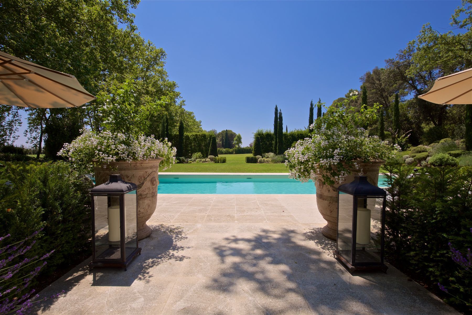Domaine de Beau-Fleurs villa photo.